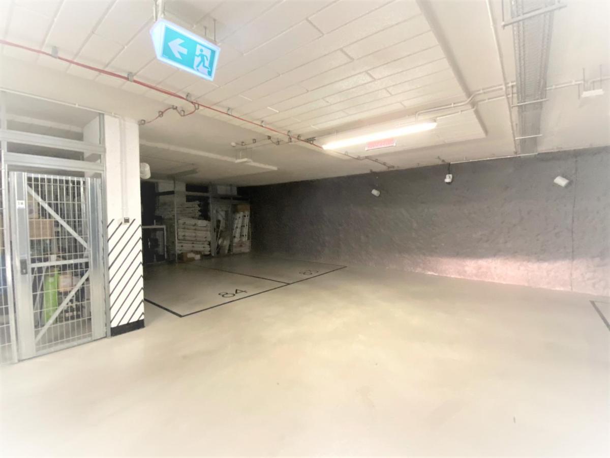 Lägenhet Exclusive 2br! In Center +netflix +gym *