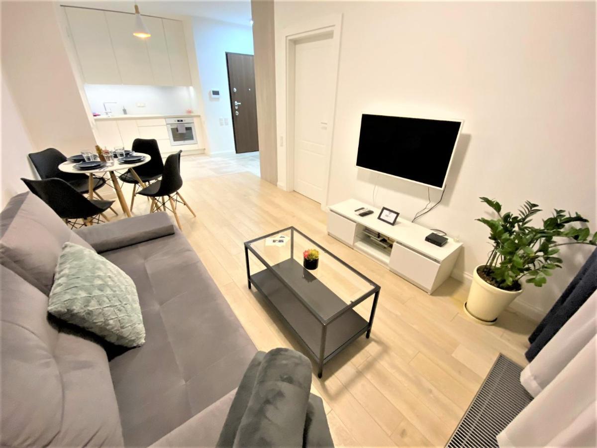 Lägenhet Exclusive 2br! In Center +netflix +gym Warszawa