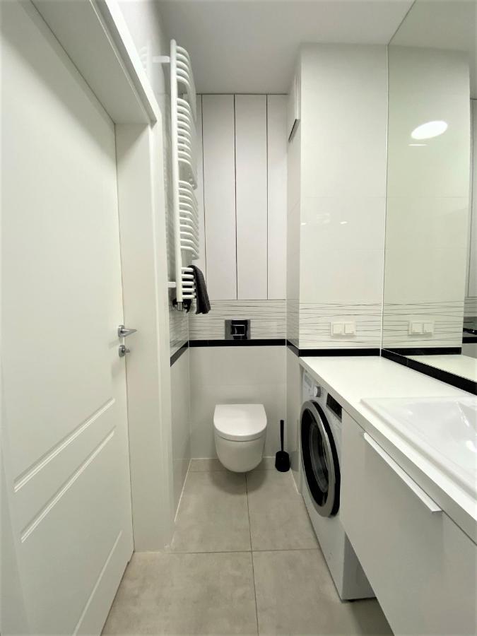 Lägenhet Exclusive 2br! In Center +netflix +gym Warszawa